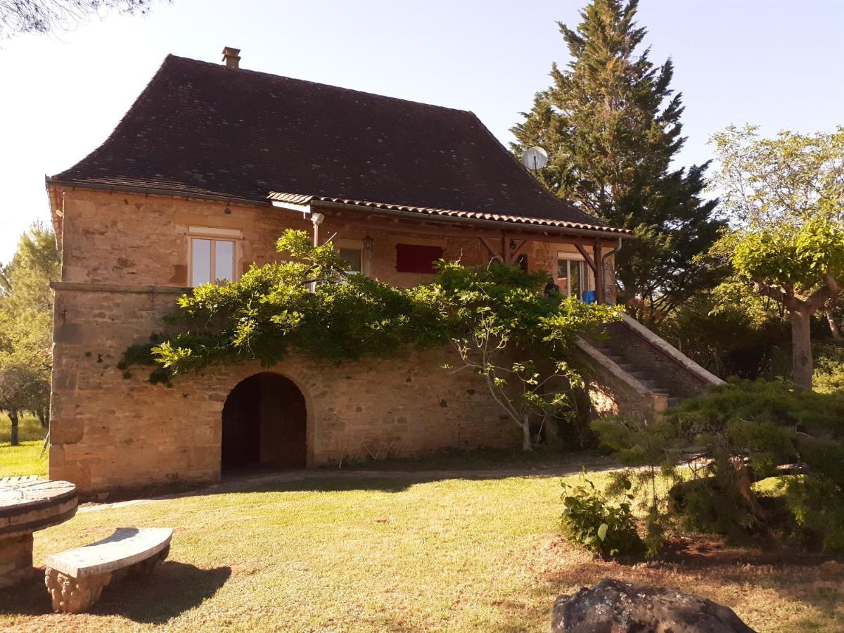Gite "Las Casitas Du Lot" Dans Le Perigord Frayssinet-le-Gélat Exteriör bild